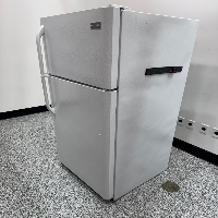 Kenmore Refrigerator Freezer Combo image 1